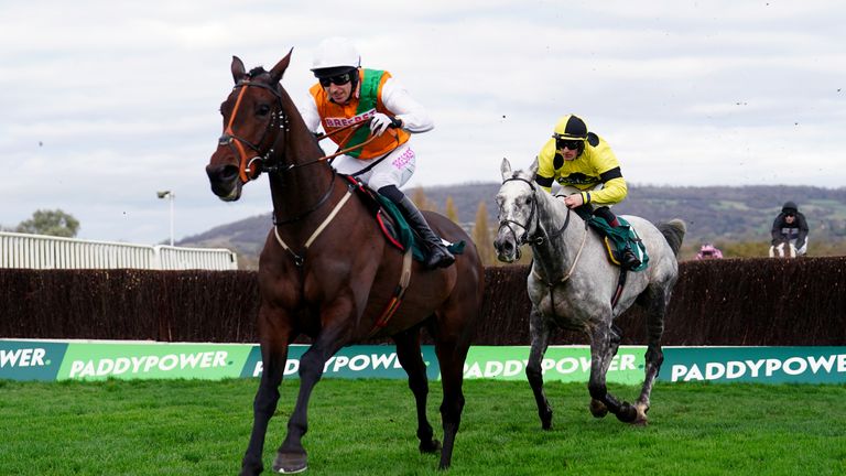 Pull Again Green in winning action over fences at Cheltenham